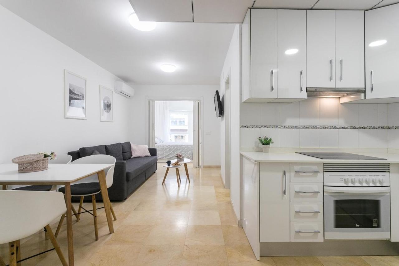Apartamentos Aurea Pal 8 Y Gran Atenea Esperanto 5 ベニドルム エクステリア 写真