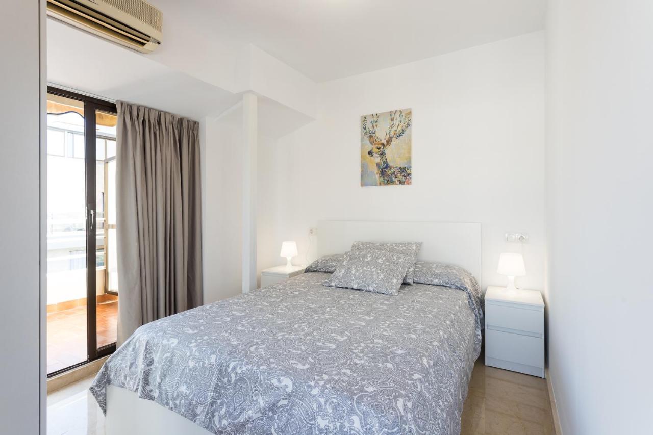 Apartamentos Aurea Pal 8 Y Gran Atenea Esperanto 5 ベニドルム エクステリア 写真
