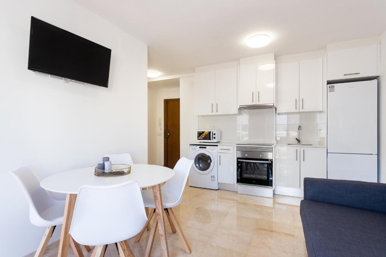 Apartamentos Aurea Pal 8 Y Gran Atenea Esperanto 5 ベニドルム エクステリア 写真
