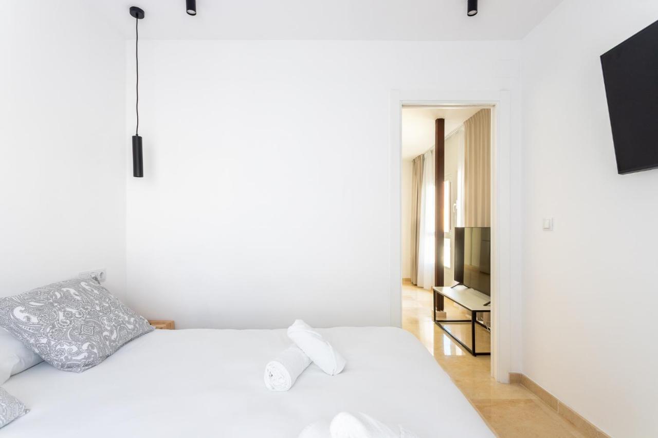 Apartamentos Aurea Pal 8 Y Gran Atenea Esperanto 5 ベニドルム エクステリア 写真