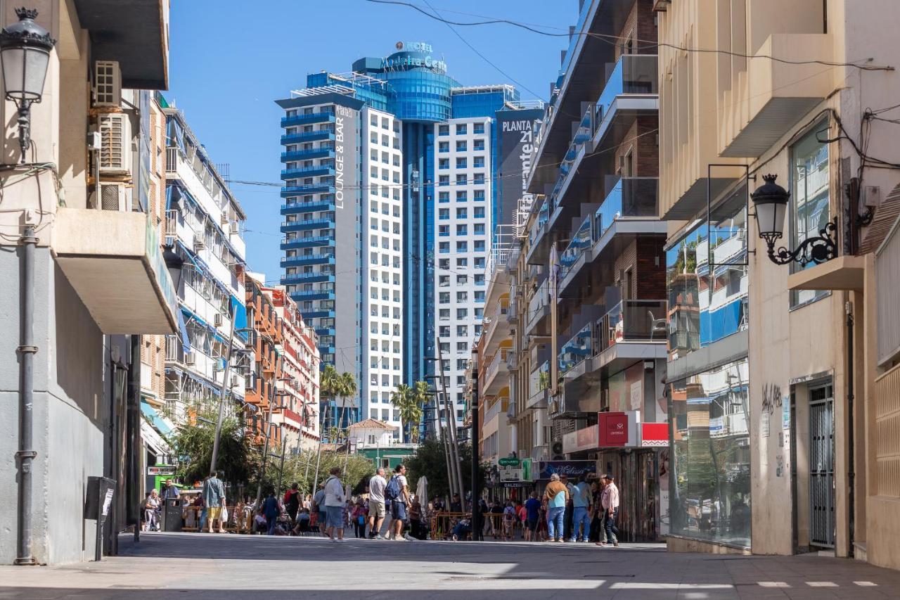 Apartamentos Aurea Pal 8 Y Gran Atenea Esperanto 5 ベニドルム エクステリア 写真