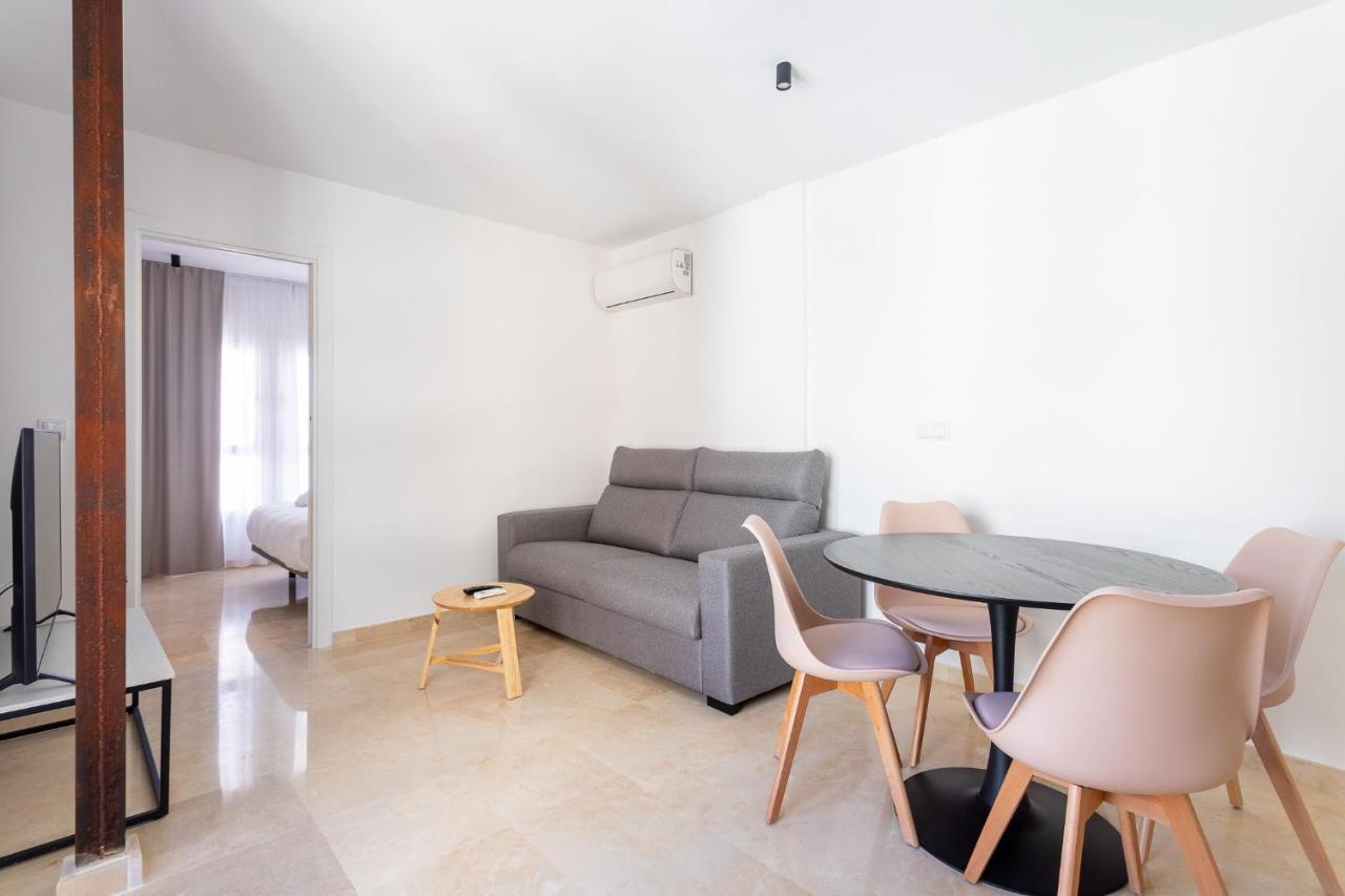Apartamentos Aurea Pal 8 Y Gran Atenea Esperanto 5 ベニドルム エクステリア 写真