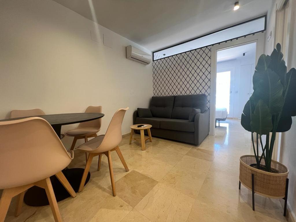 Apartamentos Aurea Pal 8 Y Gran Atenea Esperanto 5 ベニドルム エクステリア 写真