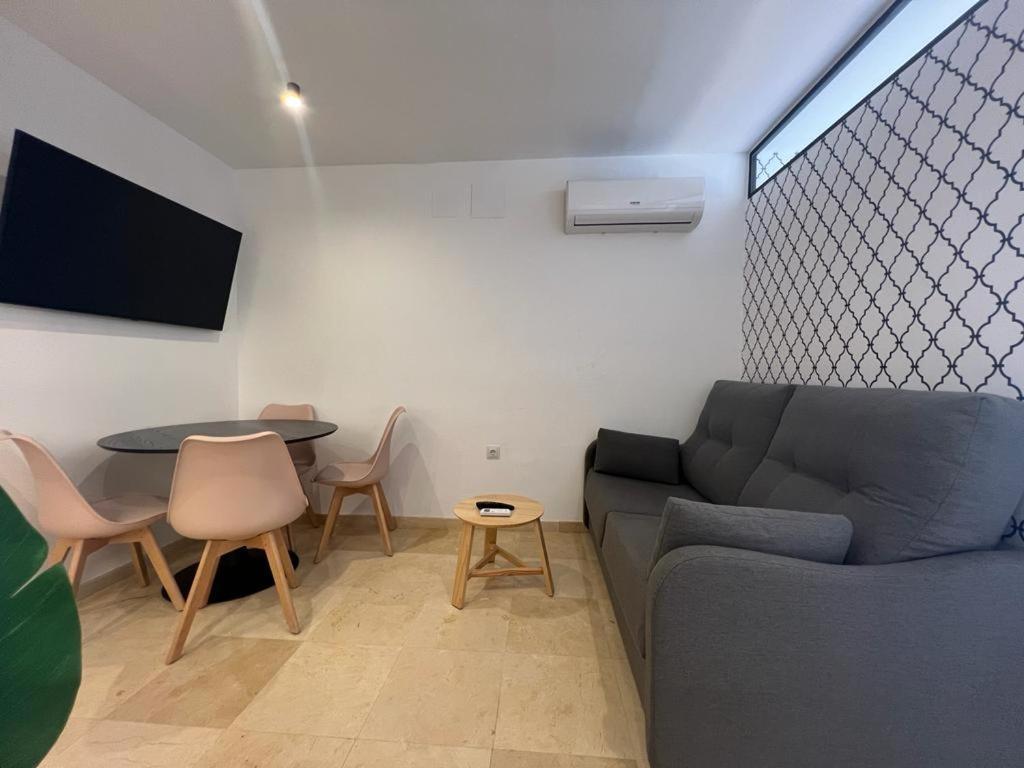 Apartamentos Aurea Pal 8 Y Gran Atenea Esperanto 5 ベニドルム エクステリア 写真