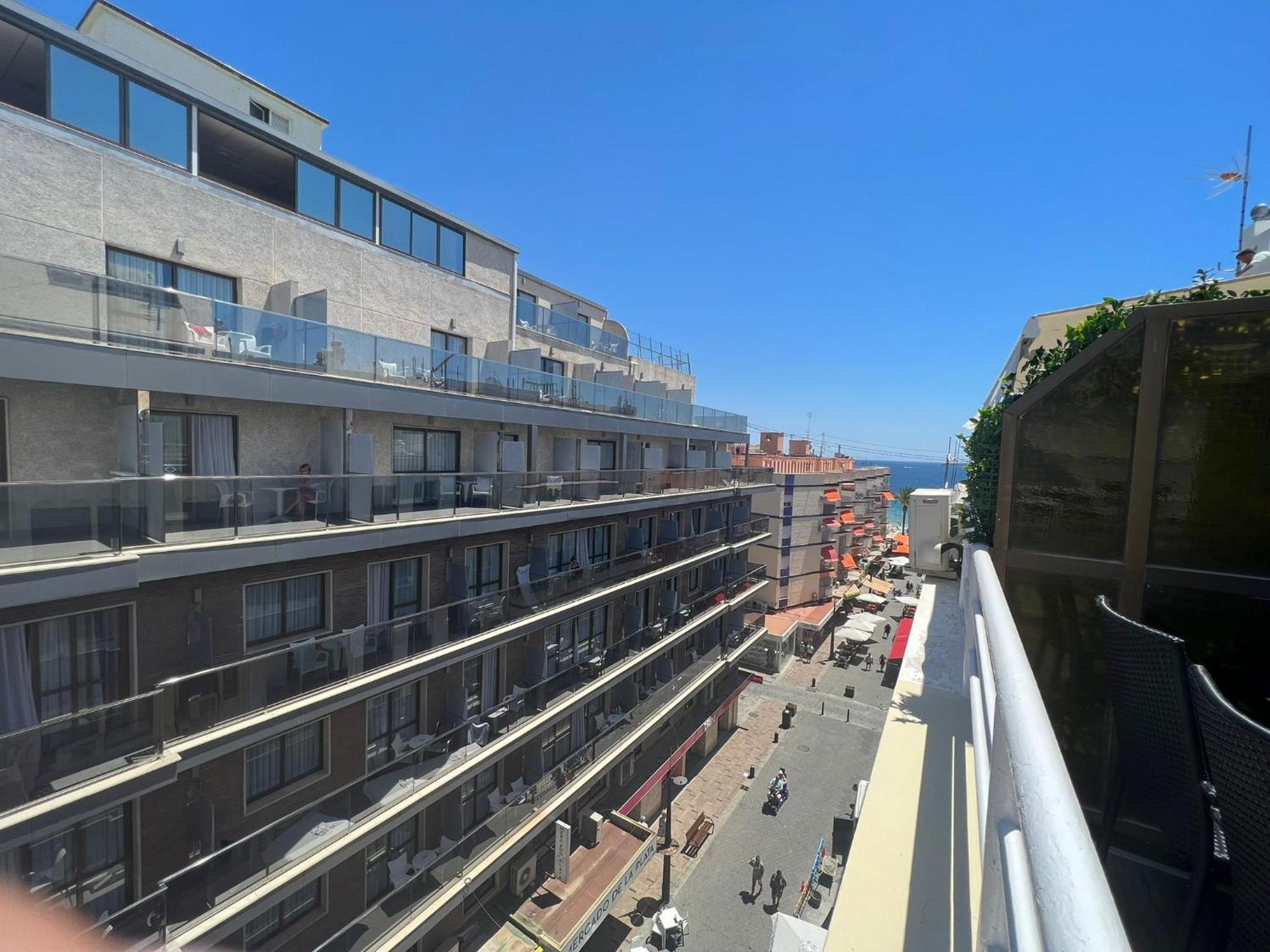 Apartamentos Aurea Pal 8 Y Gran Atenea Esperanto 5 ベニドルム エクステリア 写真