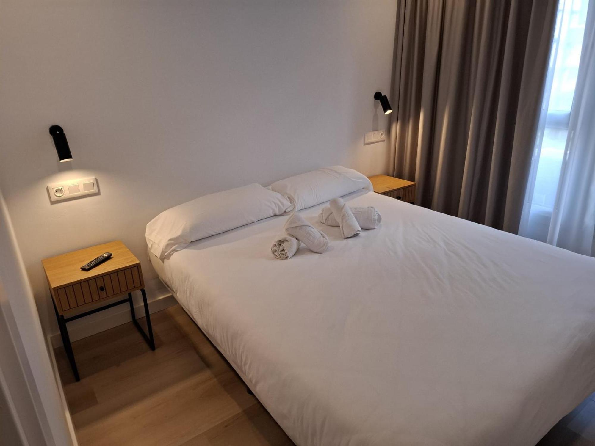 Apartamentos Aurea Pal 8 Y Gran Atenea Esperanto 5 ベニドルム エクステリア 写真